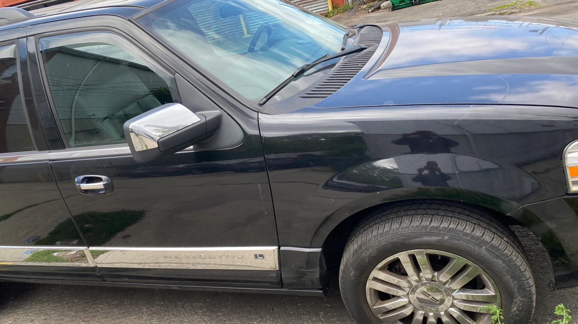 Black Lincoln Navigator L - photo 4