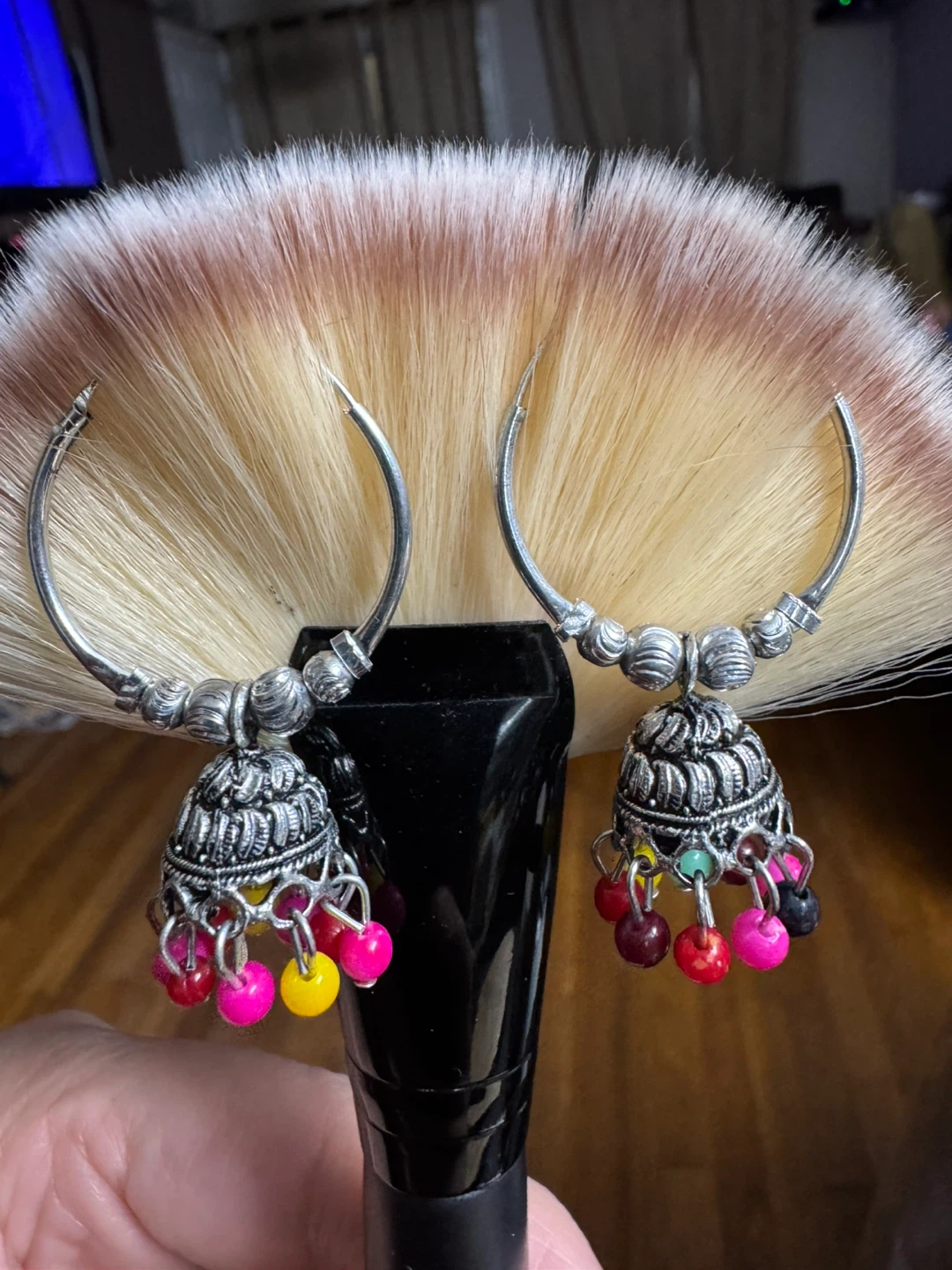Brand new earrings, hoops - photo 3