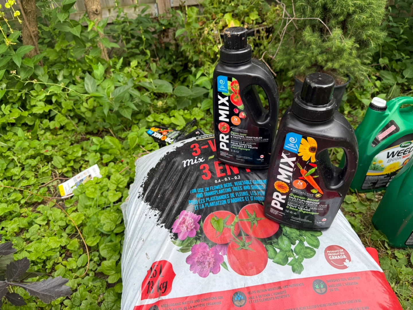 PRO-MIX 3-in-1 Mix Garden Soil