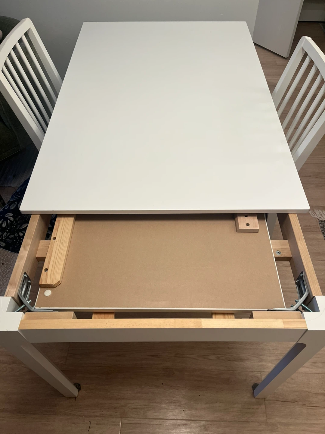 IKEA extendable white table and chairs - photo 4