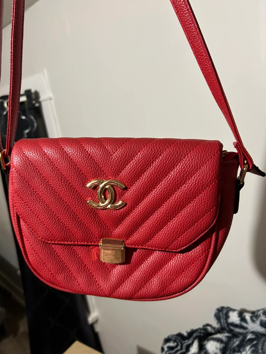 Red Chevron Quilted Crossbody Bag