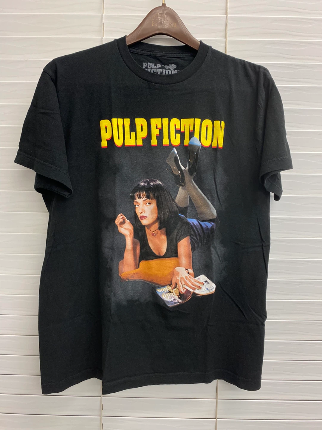 VTG 90s Pulp Fiction Official Mia Wallace Print Shirt Size - L