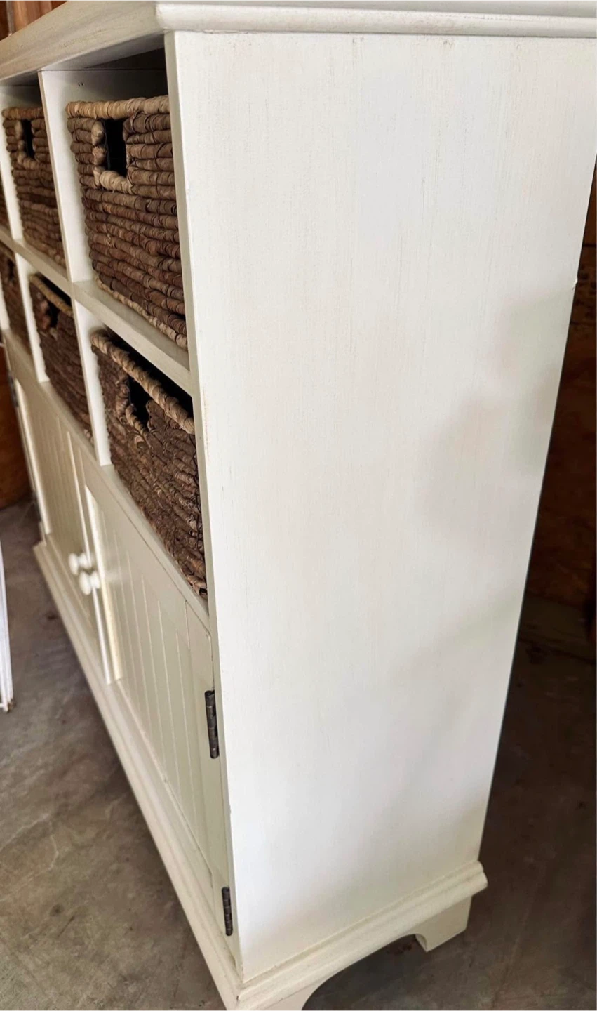Cream Storage Cabinet with Woven Baskets - photo 3