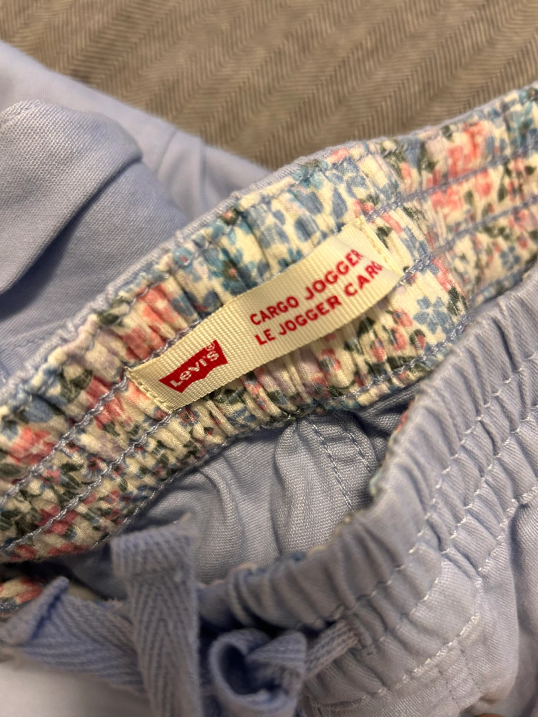 Levi’s Girls Light Blue Cargo Joggers - Size 14 - photo 2