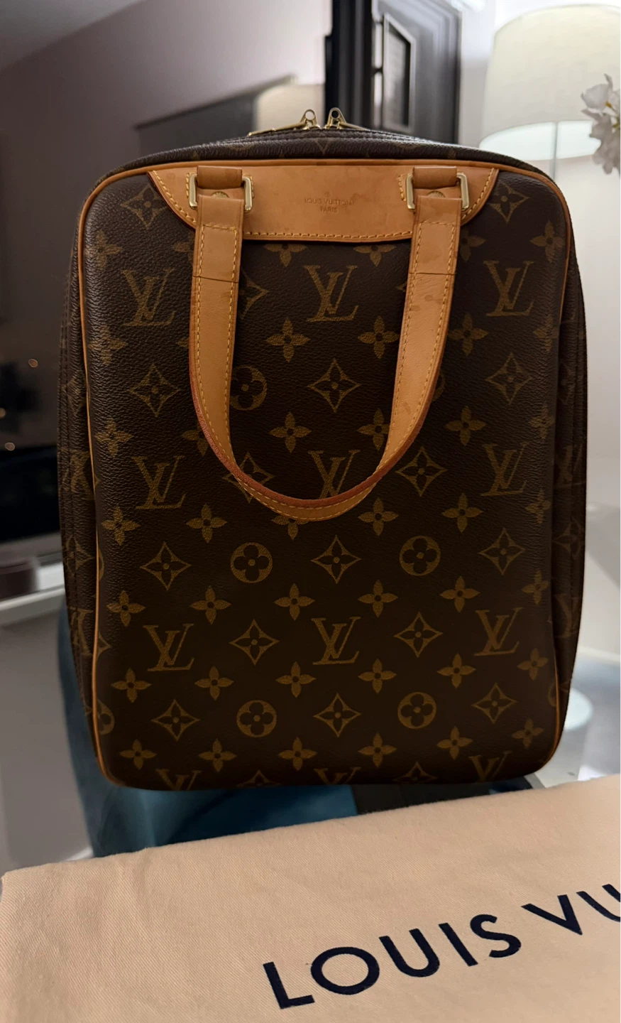 Louis Vuitton Excursion Monogram Bag Authentic LV - photo 2
