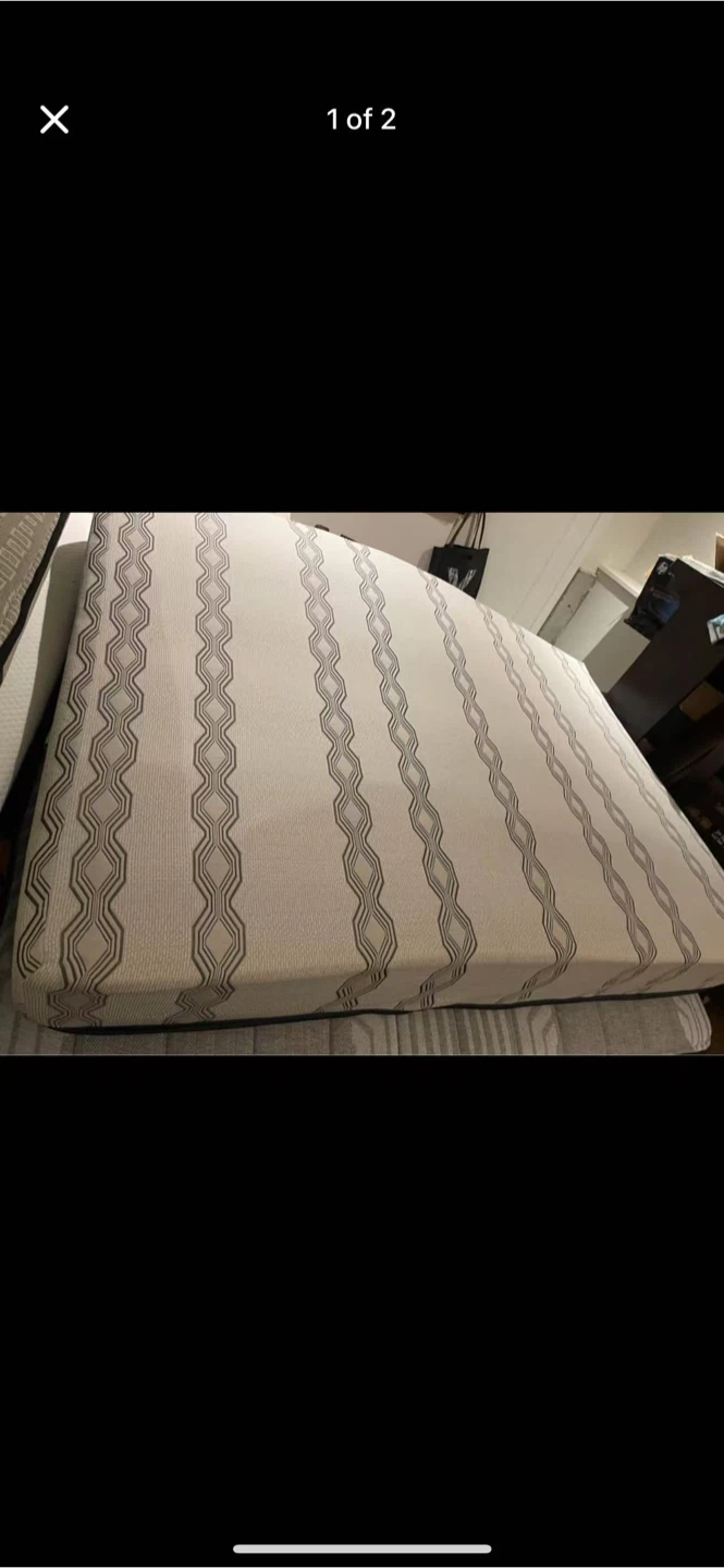 Like new Beautyrest Double Mattress