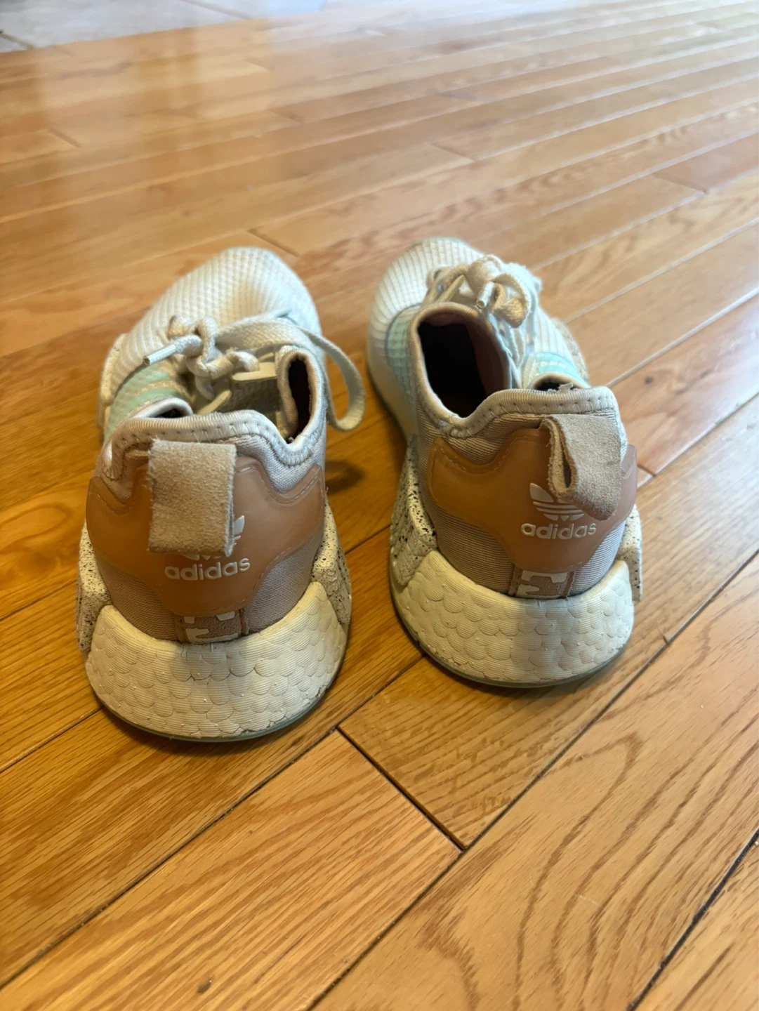 Star Wars x adidas Wmns NMD_RI 'The Child - Find Your Way - photo 5