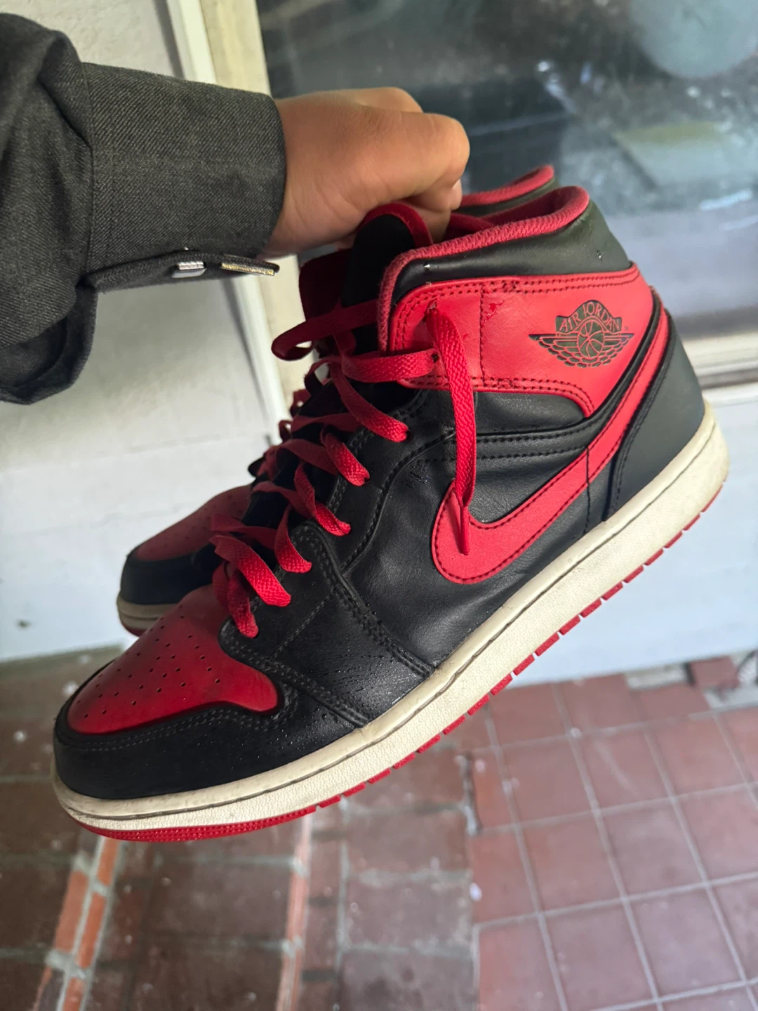 Nike Air Jordan 1 Mid "Alternate Bred" Sneakers US 12