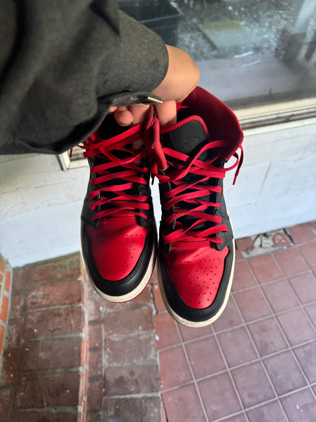 Nike Air Jordan 1 Mid "Alternate Bred" Sneakers US 12 - photo 2