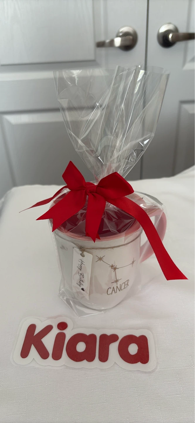 Cancer Constellation Mug with "Happy Birthday" Tag - photo 2
