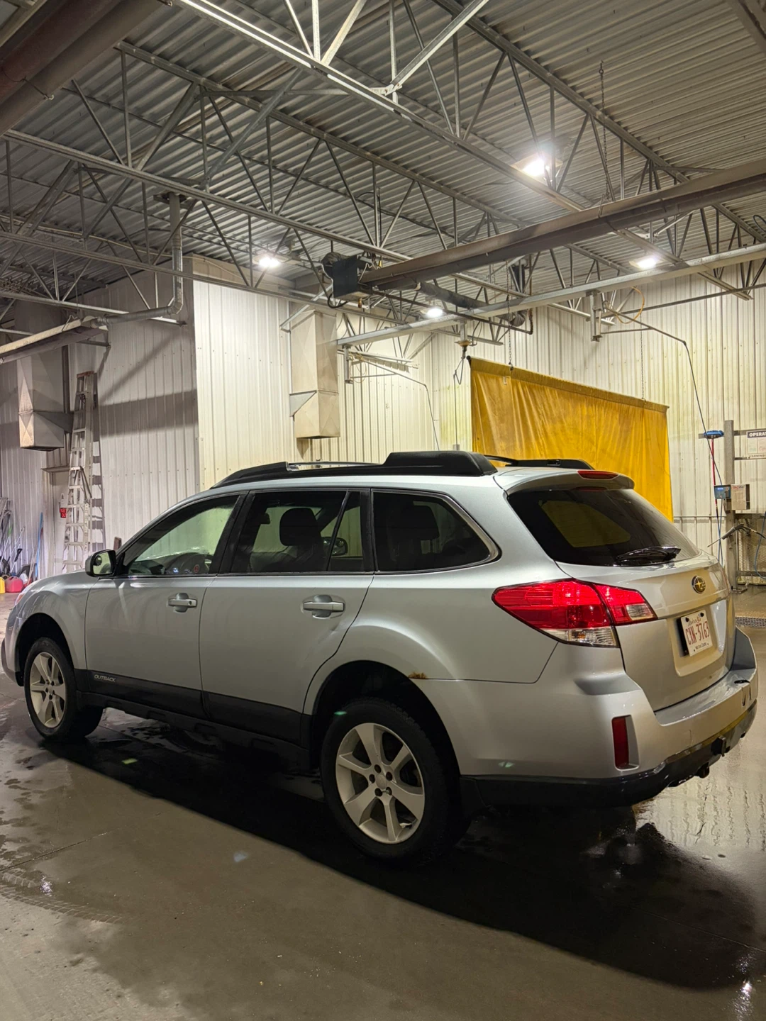 2013 Subaru Outback 2.5i awd - photo 3