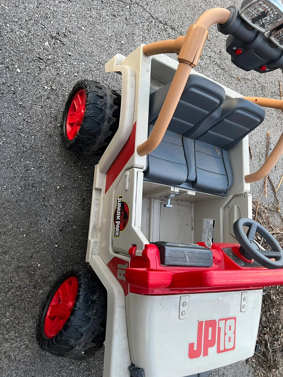 Jurassic Park JP18 power wheels - photo 3