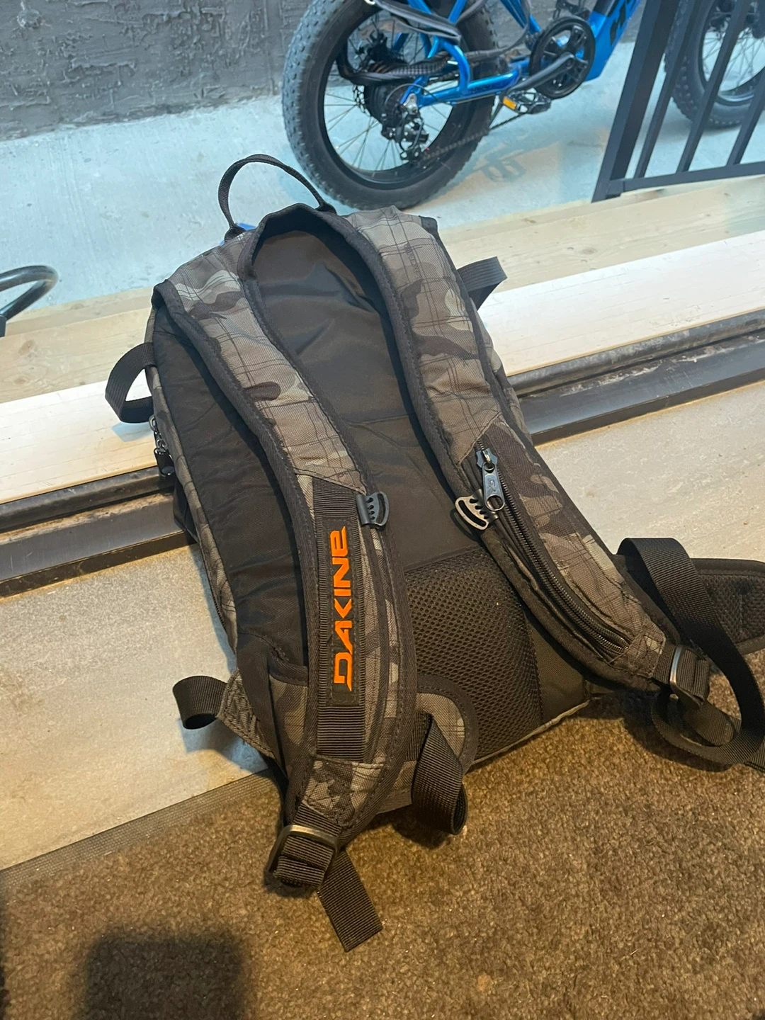 Dakine Camo Backpack - photo 3