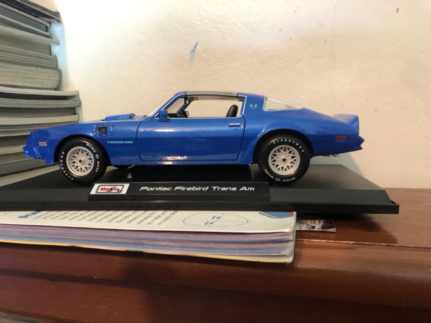 Maisto Pontiac Firebird Trans Am Blue Diecast Model Car