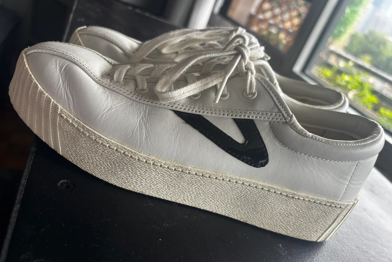 Tretorn White Leather Sneakers size 8 - photo 4