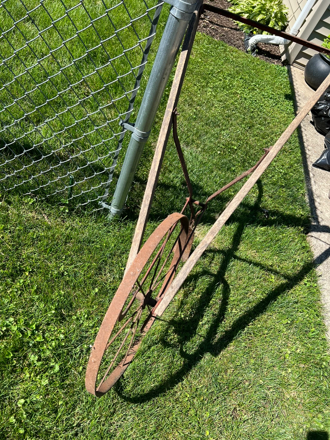 Antique Single Wheel Plow Lawn Ornament - photo 2