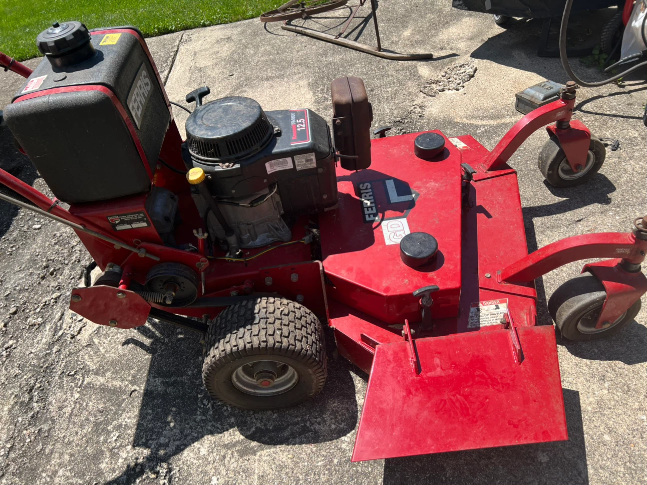 Ferris 12.5 HP UltraBlt 36" Mower - photo 5