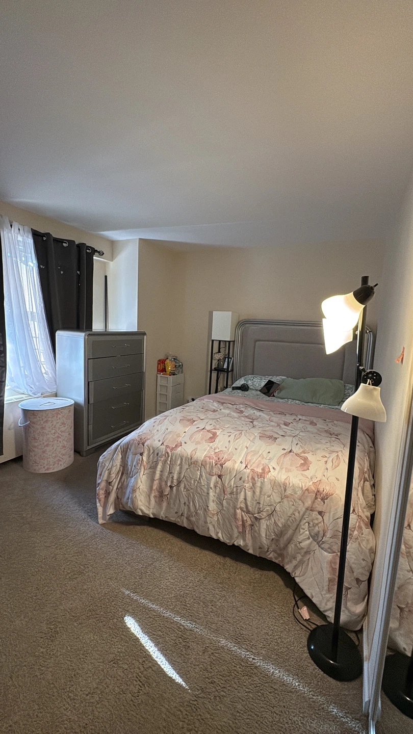 Gray Upholstered Queen Bed Frame - photo 3