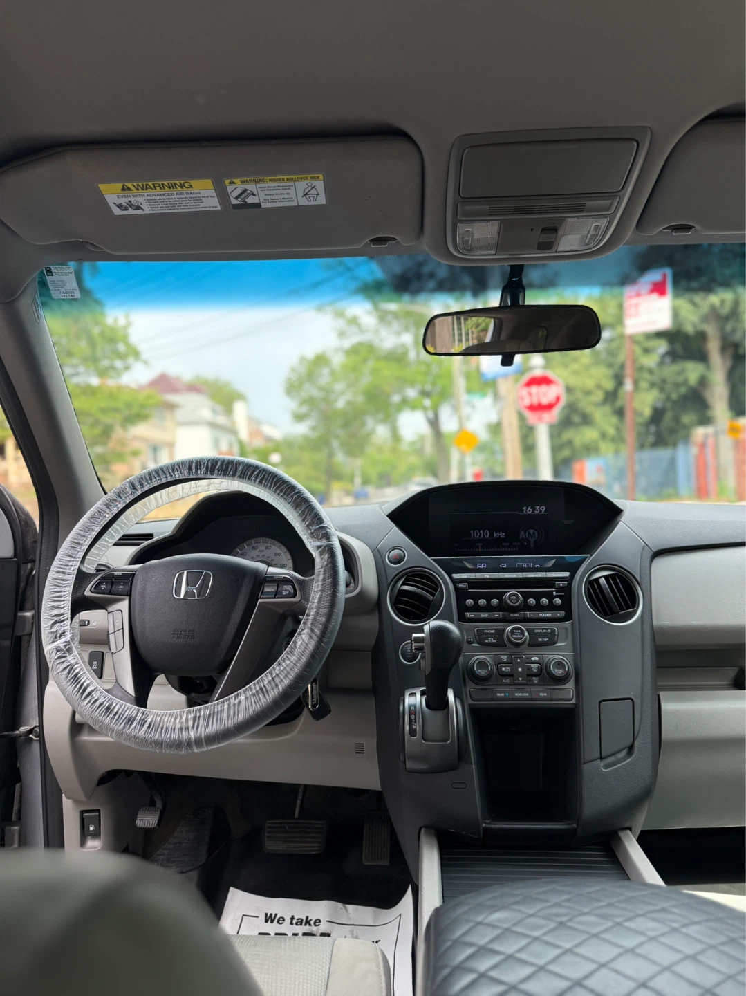 2015 Honda Pilot LX AWD 4X4 - photo 4