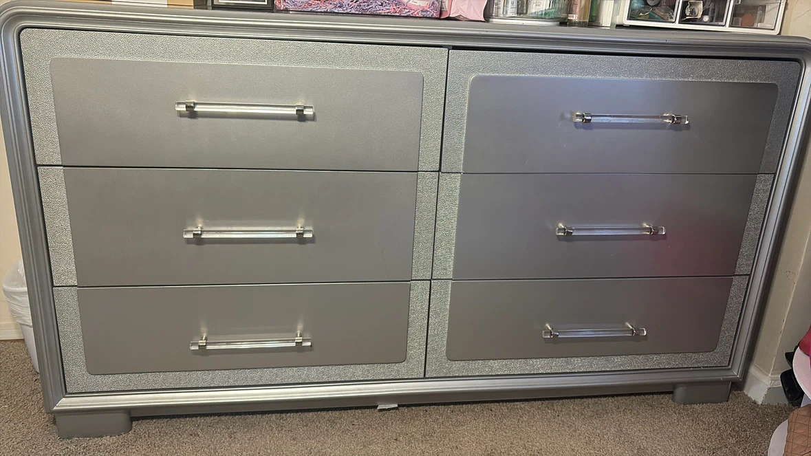 Silver 6-Drawer Dresser - photo 2