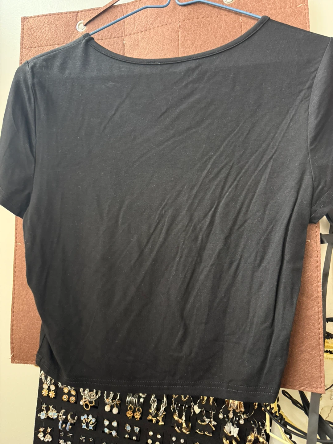 Black Cropped T-Shirt - photo 2