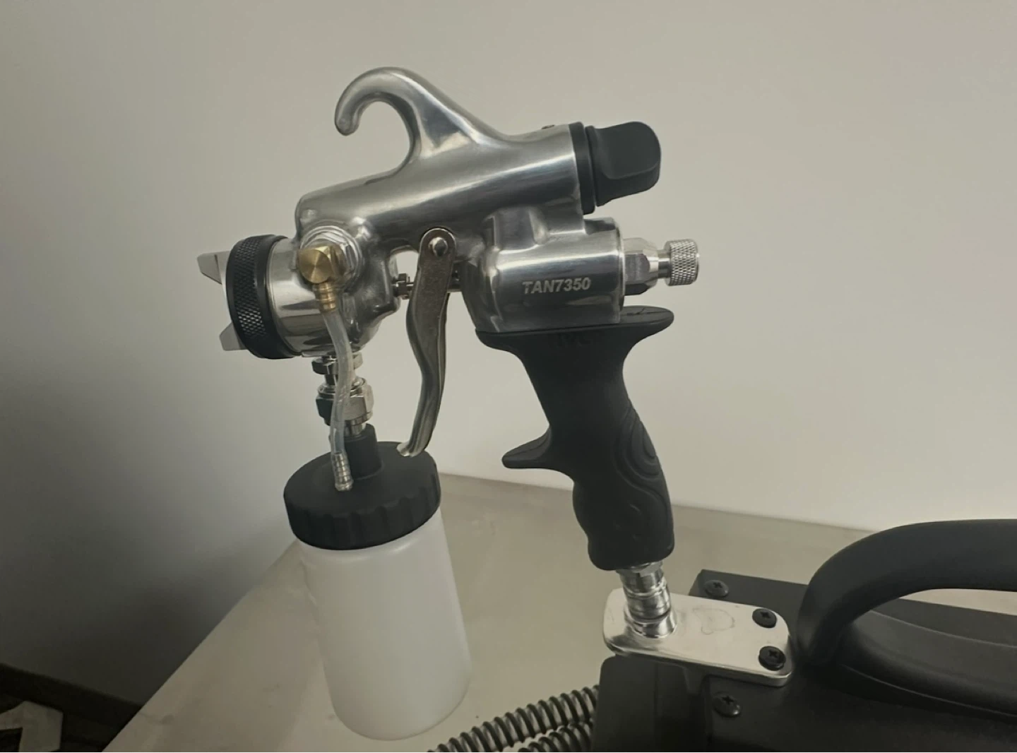 FujiSpray Sunless Studio Tan Tanning Machine - photo 3