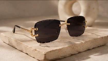 Rimless Sunglasses Gold Trim Diamond Accents - photo 3