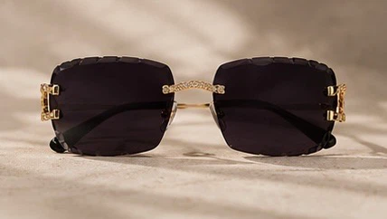 Rimless Sunglasses Gold Trim Diamond Accents - photo 4