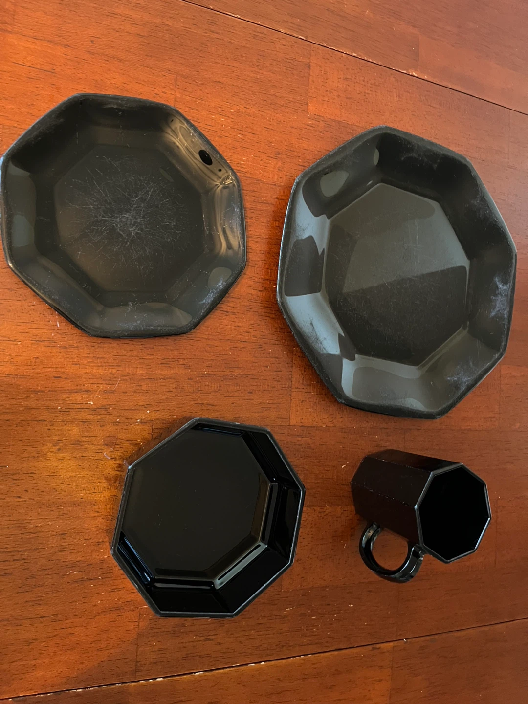 Black Octagonal Plate and Mug Set - photo 2