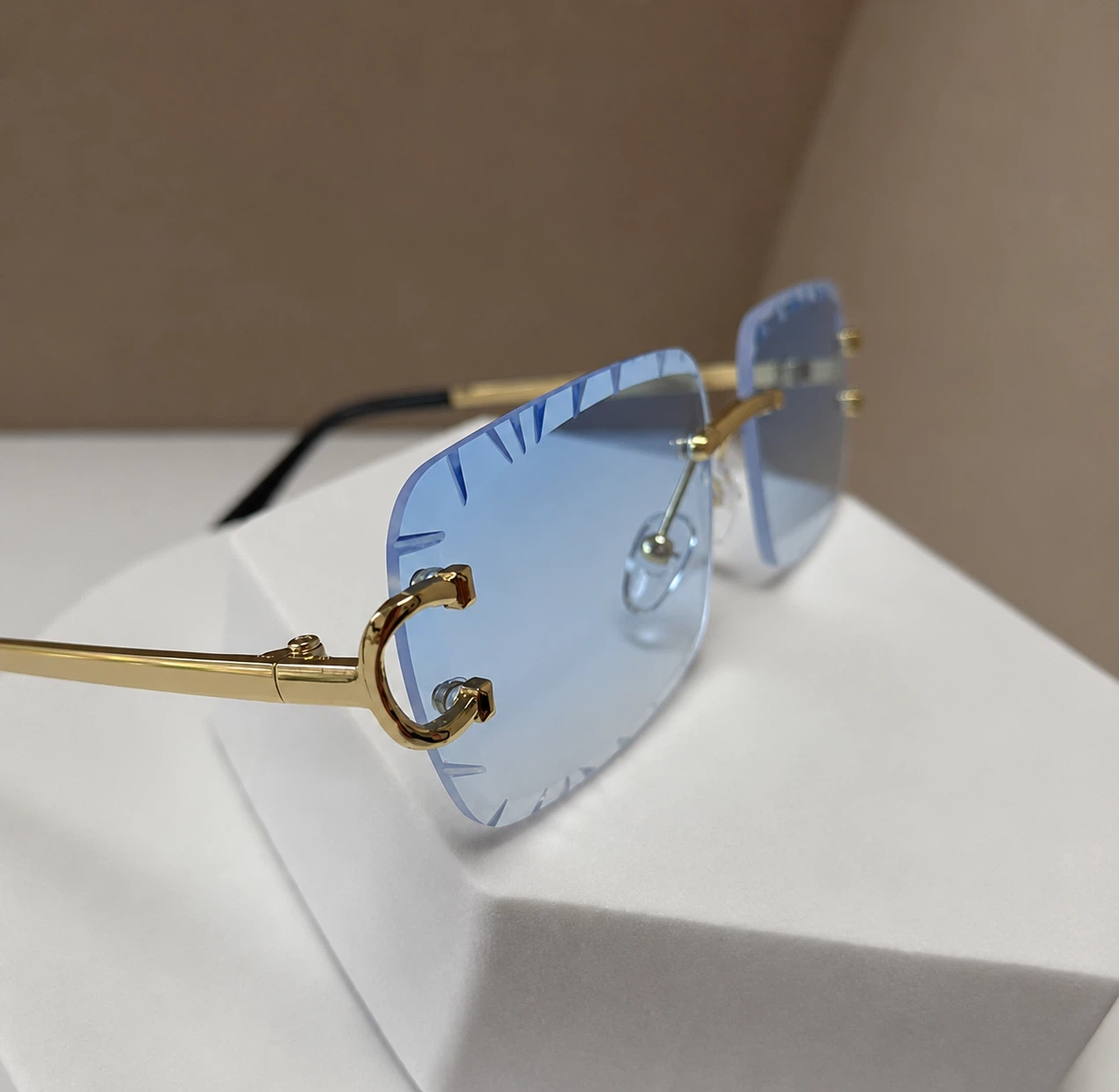 Rimless Blue Gradient Sunglasses