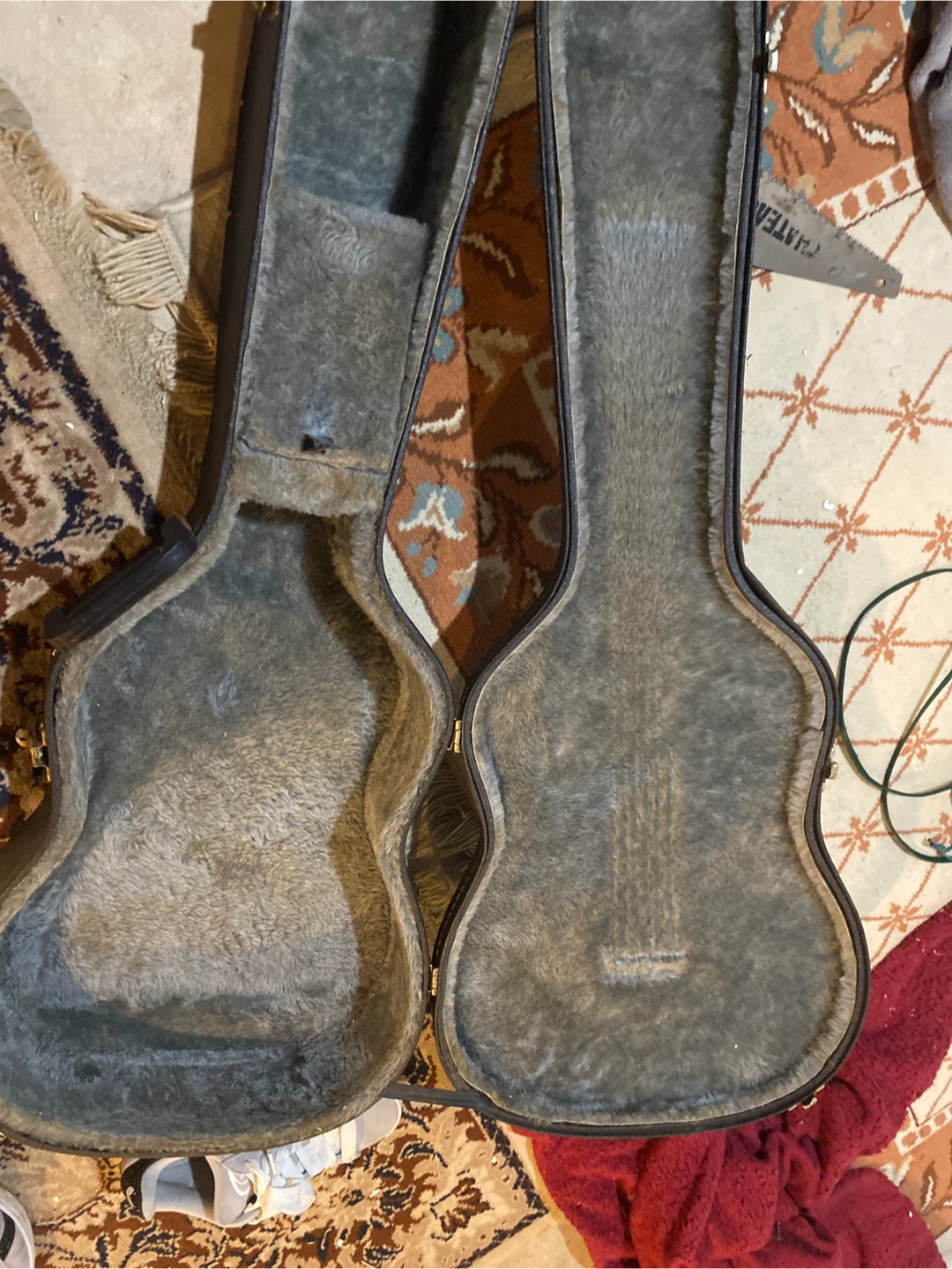 Guitar Case - photo 3