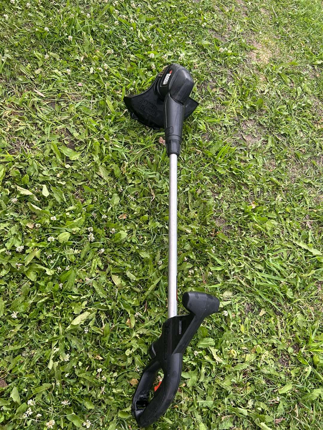 Black & Decker String Trimmer - photo 2
