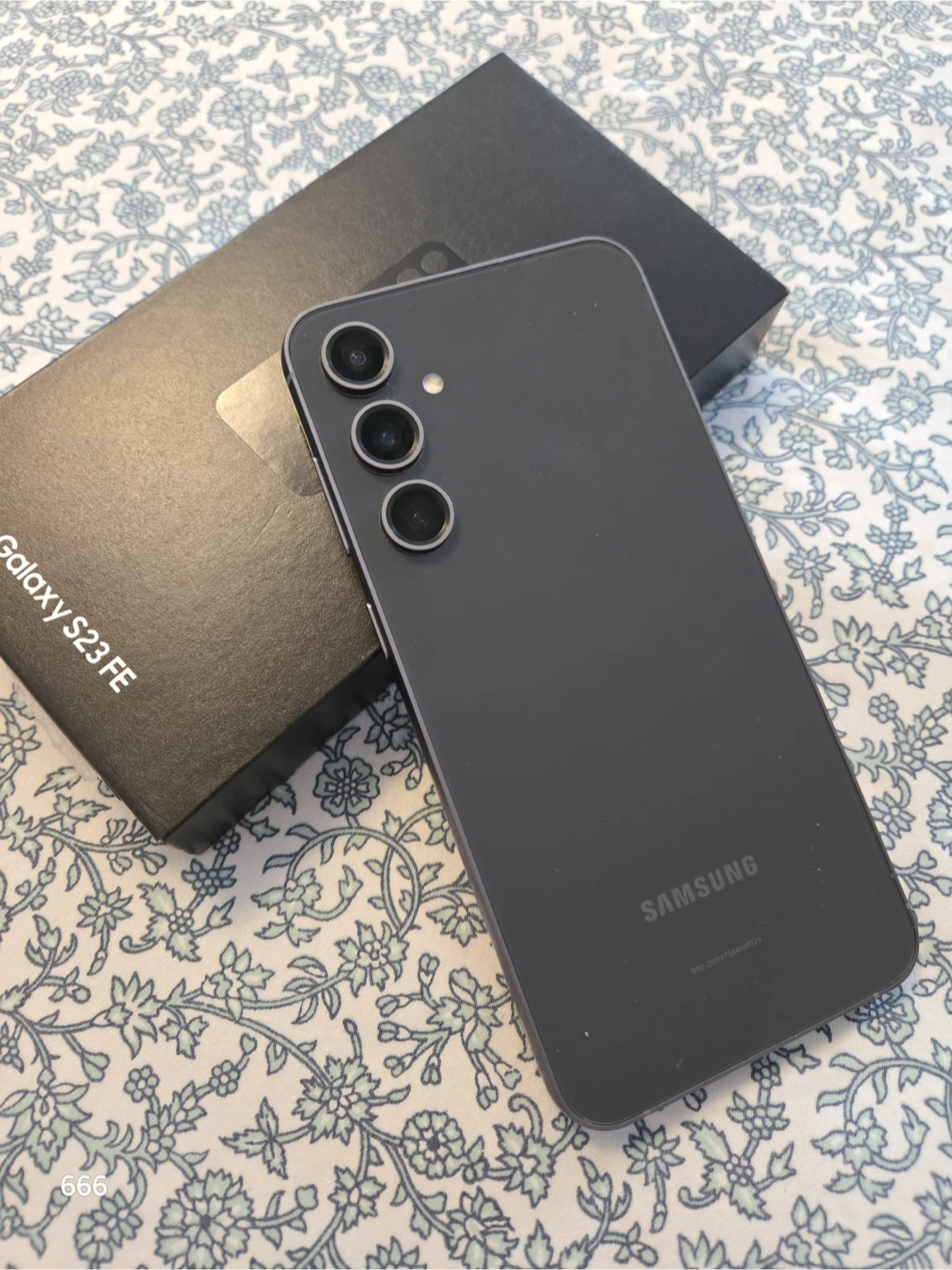 Samsung Galaxy S23 FE Smartphone