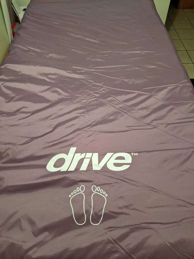 Free Delivery!- Alternating Air Mattress for Hospital Bed - photo 5