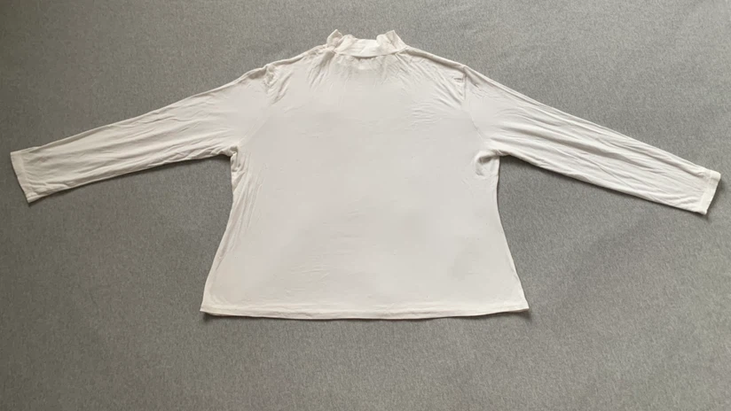 White Mock Neck Long Sleeve Top - Size 4XL - photo 2