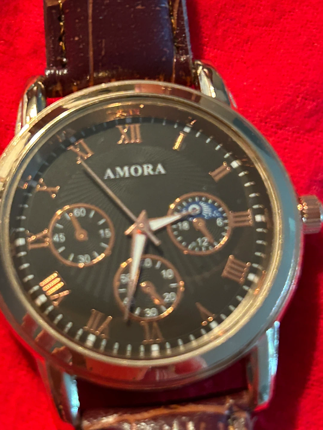 Amora Chronograph Watch with Brown Croc Strap - photo 2