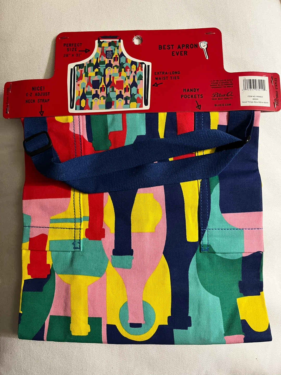 Blue Q “I’ve Heard Good Things About Wine” Apron - photo 2