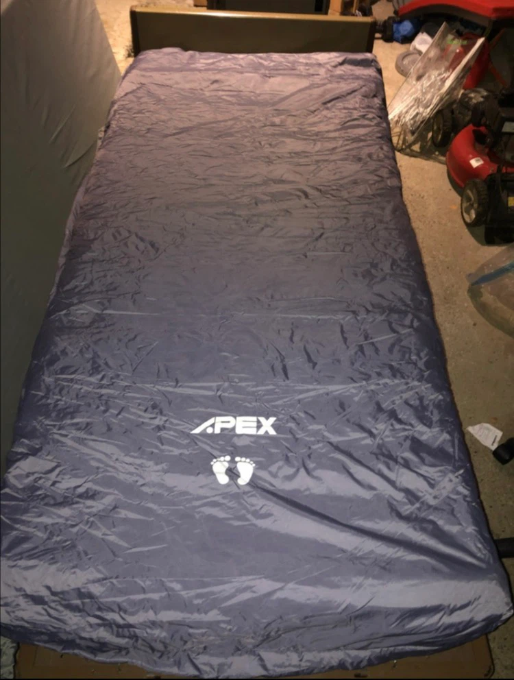 Low Air Loss Mattress for At-Home Hospital Bed