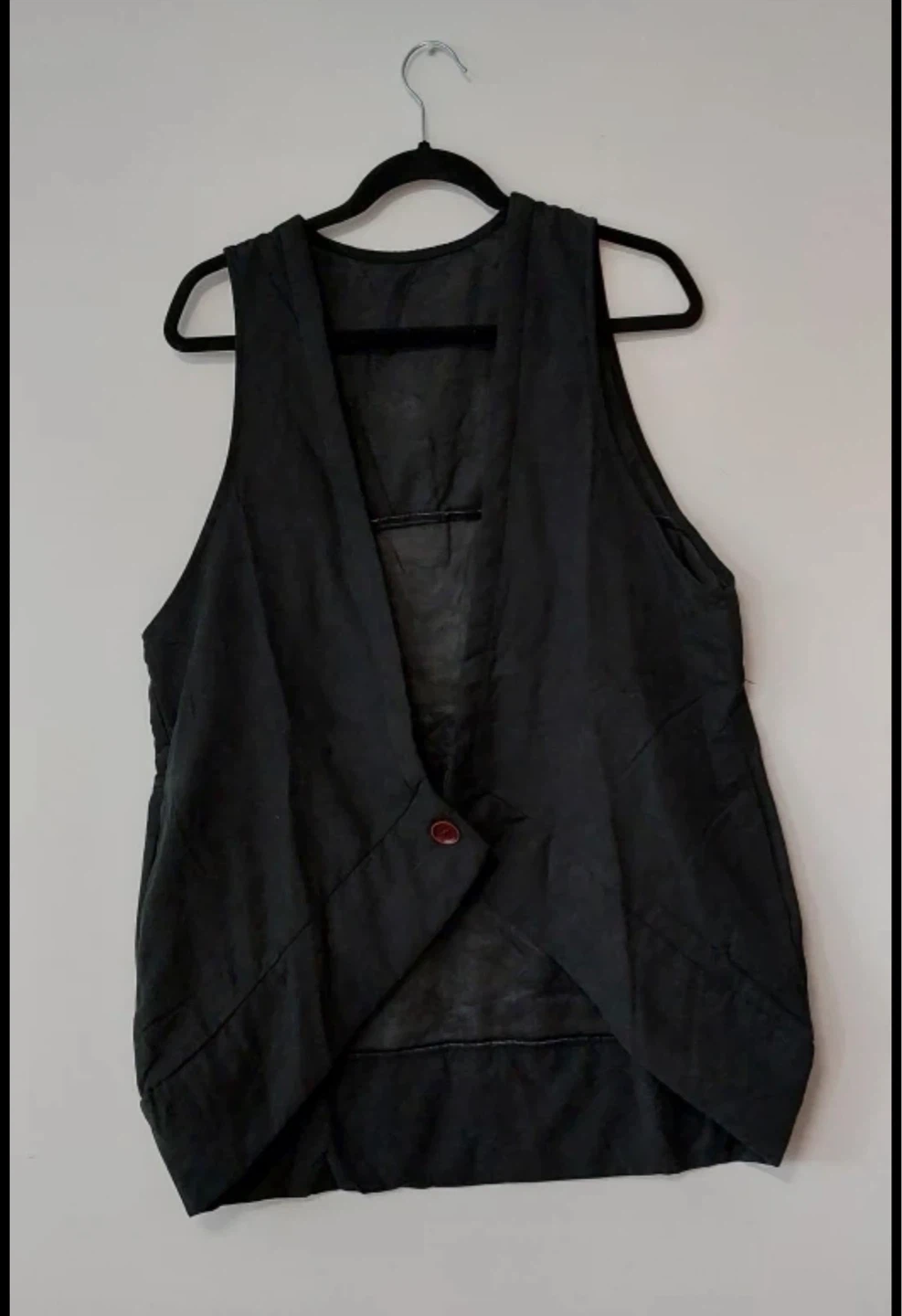 Brand New Black Sleeveless Vest