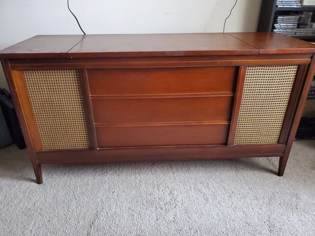 high fi antique stereo price negotiable
