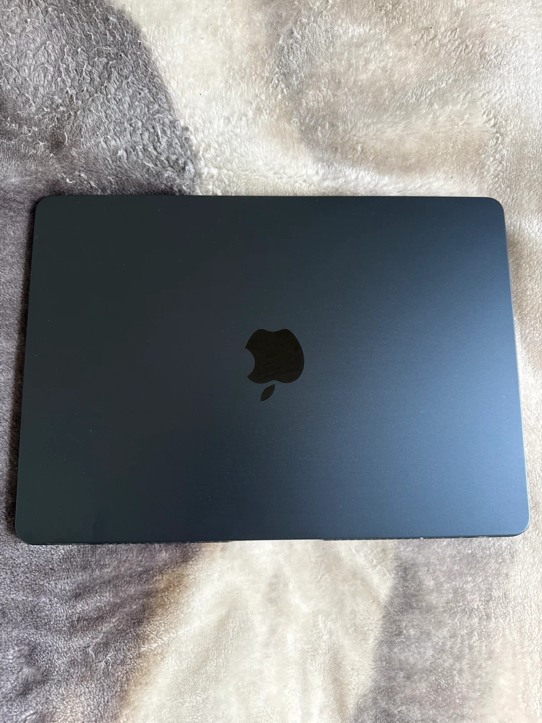 Apple MacBook Air M3 (2025) | 16GB RAM