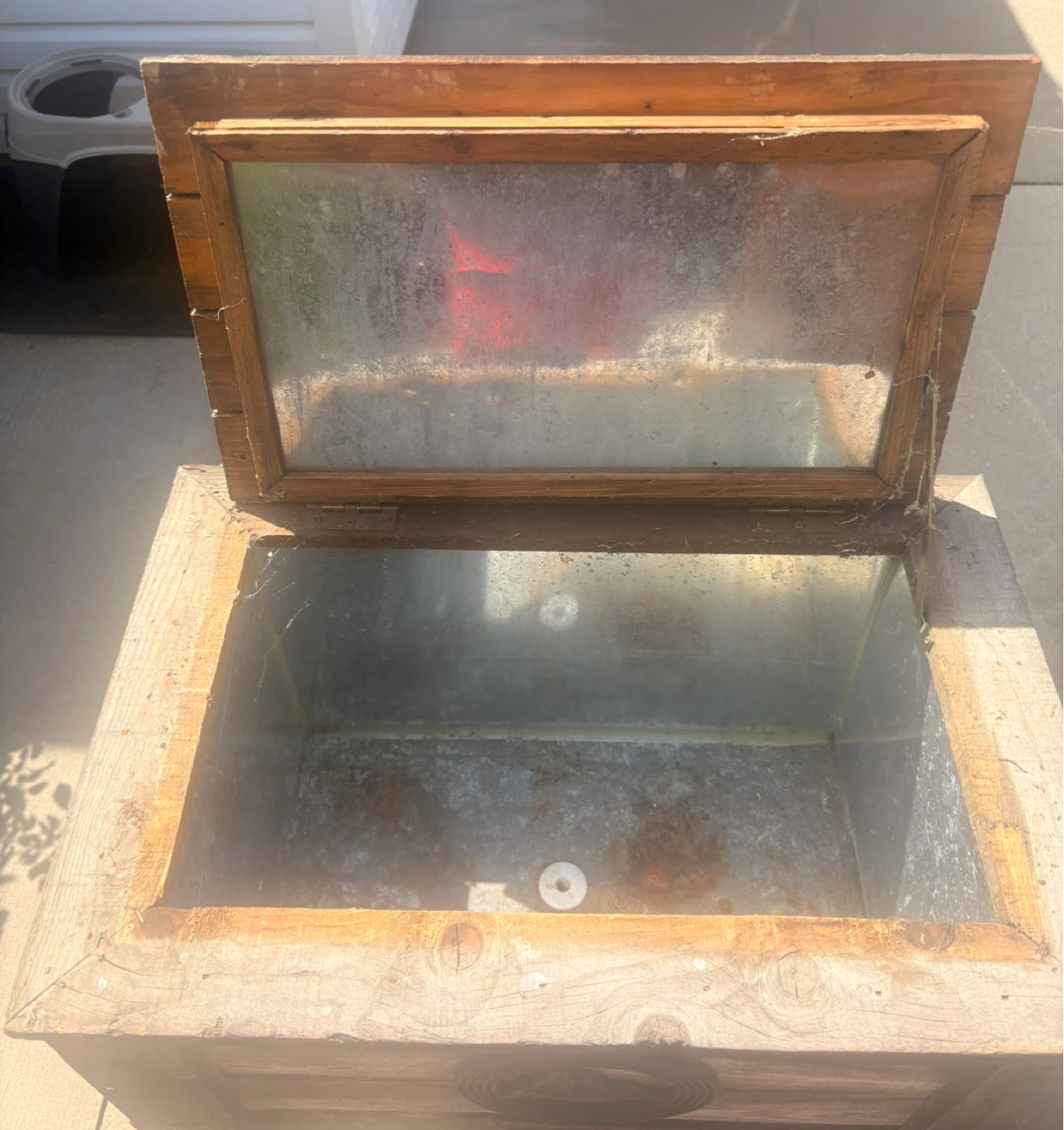 Rustic Wooden Cooler with Bottle Opener - photo 3