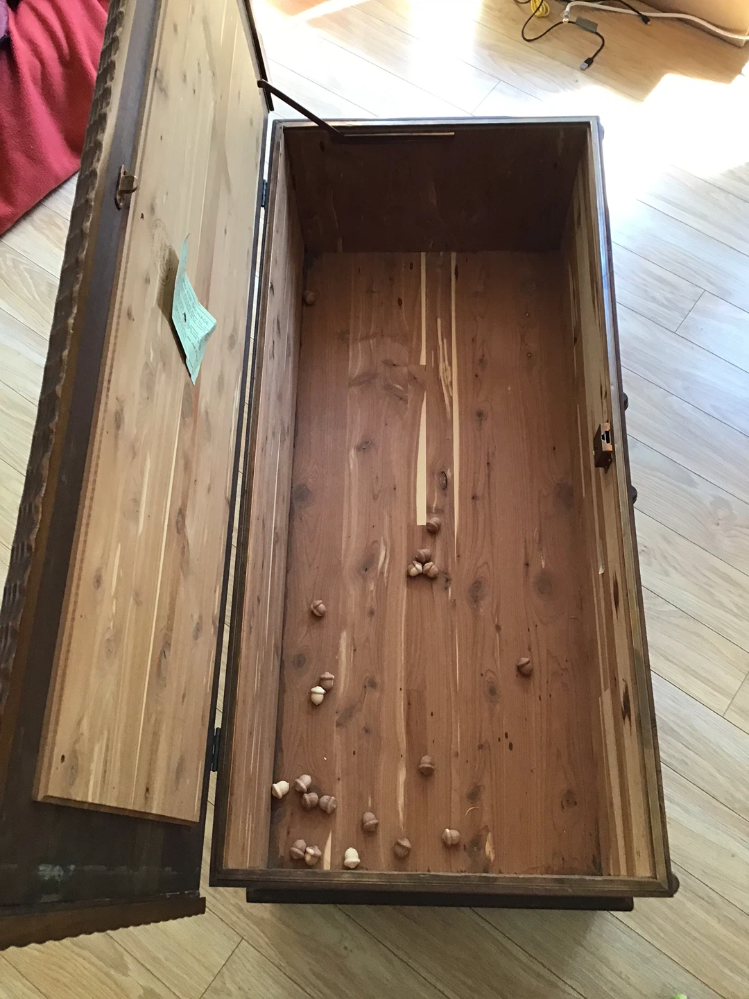Vintage Wooden Cedar Lined Chest - photo 4