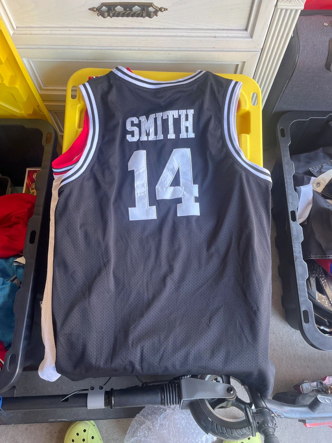 Nike Chicago Bulls Michael Jordan #23 Jersey - photo 3