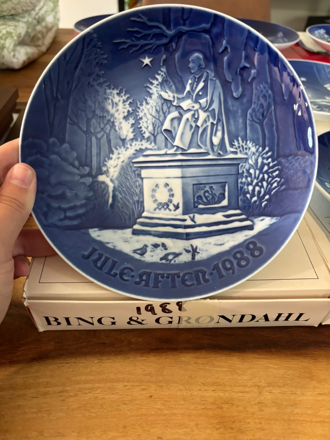 Bing & Grøndahl "Jule-After 1988" Collector Plate - photo 2