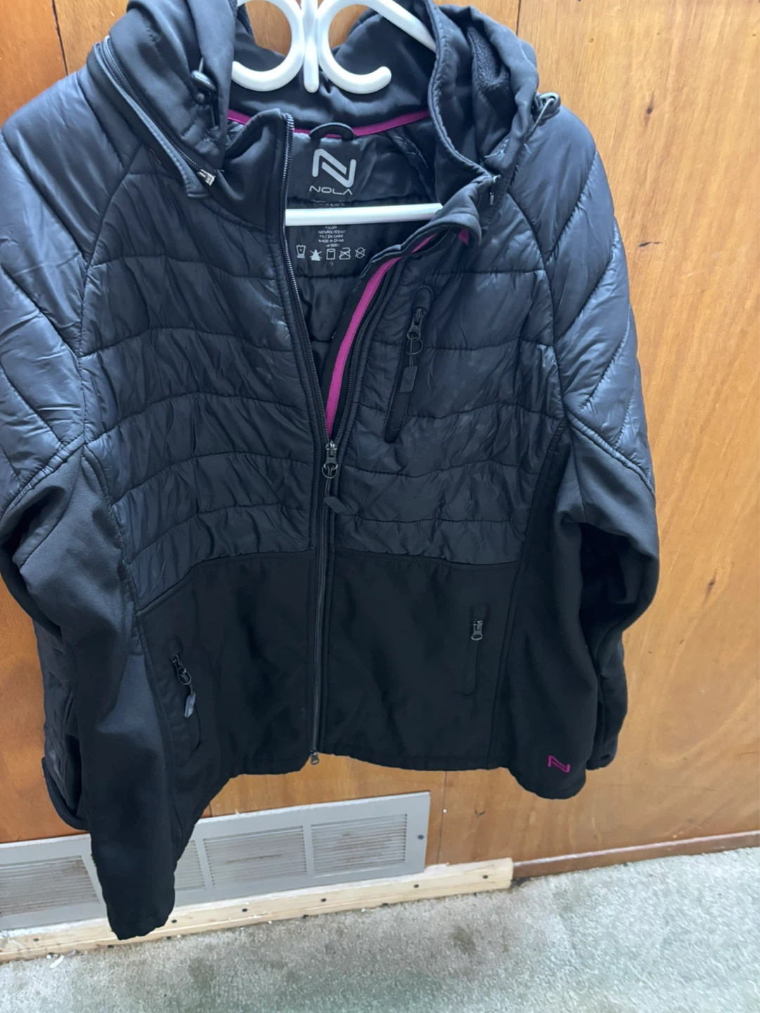 NOLA Black Puffer Hooded Jacket in good condition - photo 3
