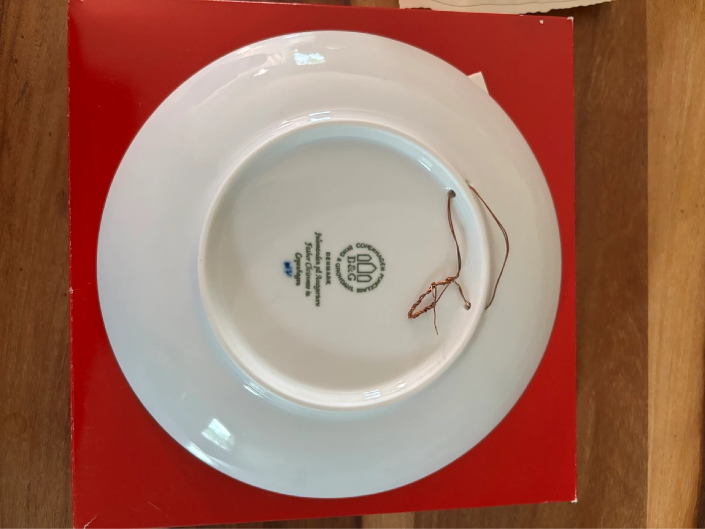 Bing & Grondahl Christmas Plate 1993 - photo 4