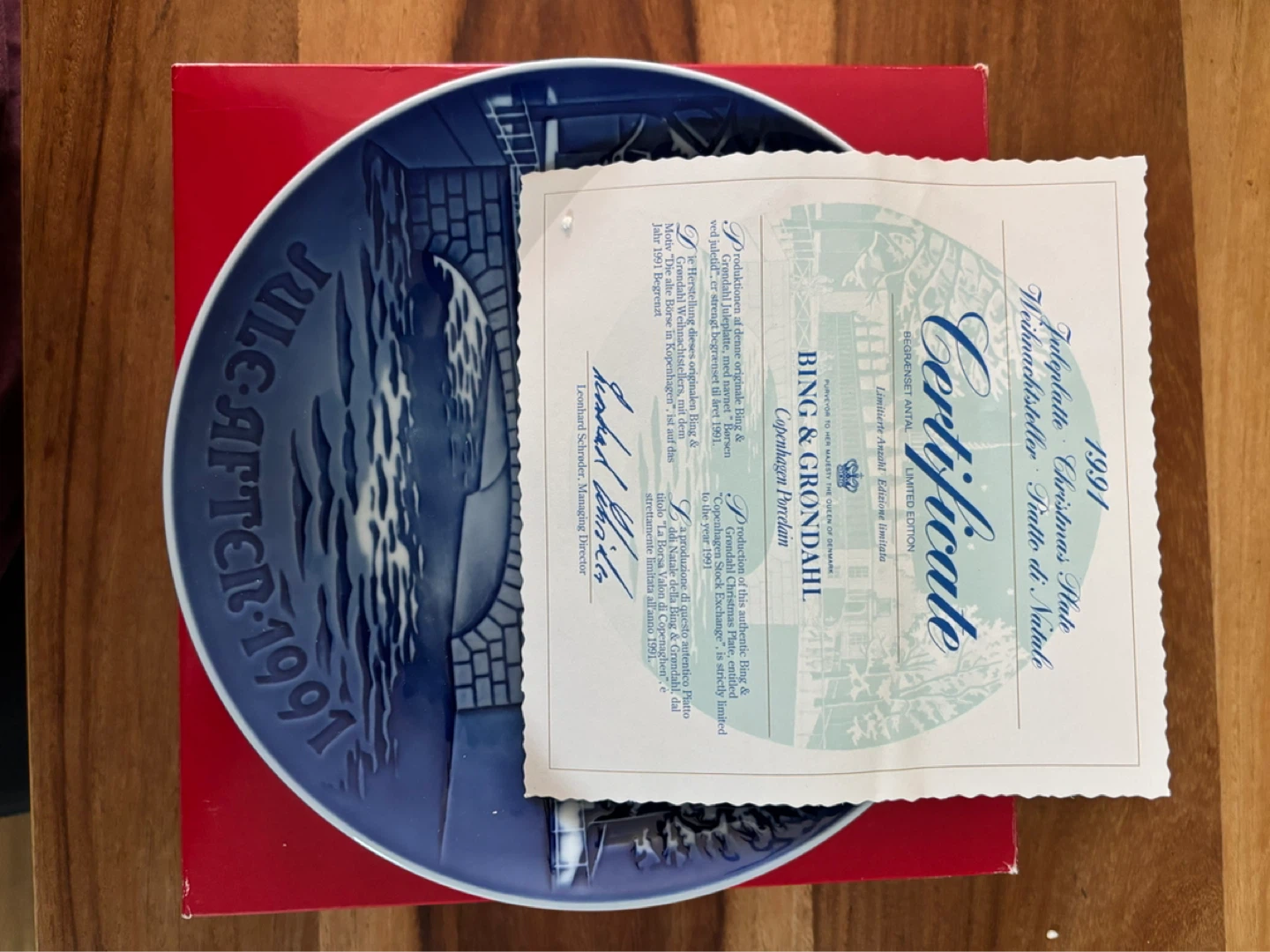 Bing & Grondahl 1991 Christmas Plate - photo 2