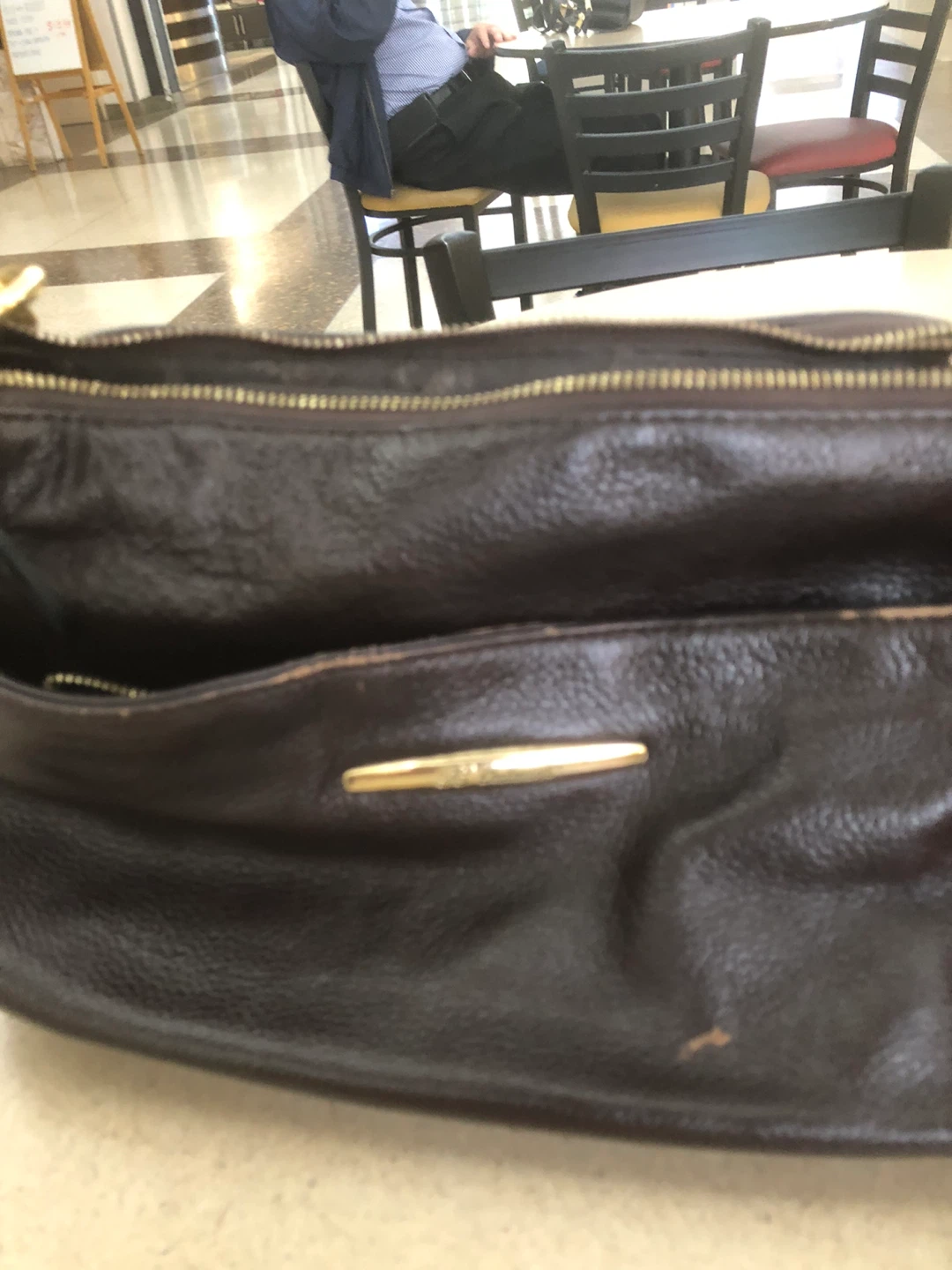 Brown Leather Shoulder Bag ( calengi)