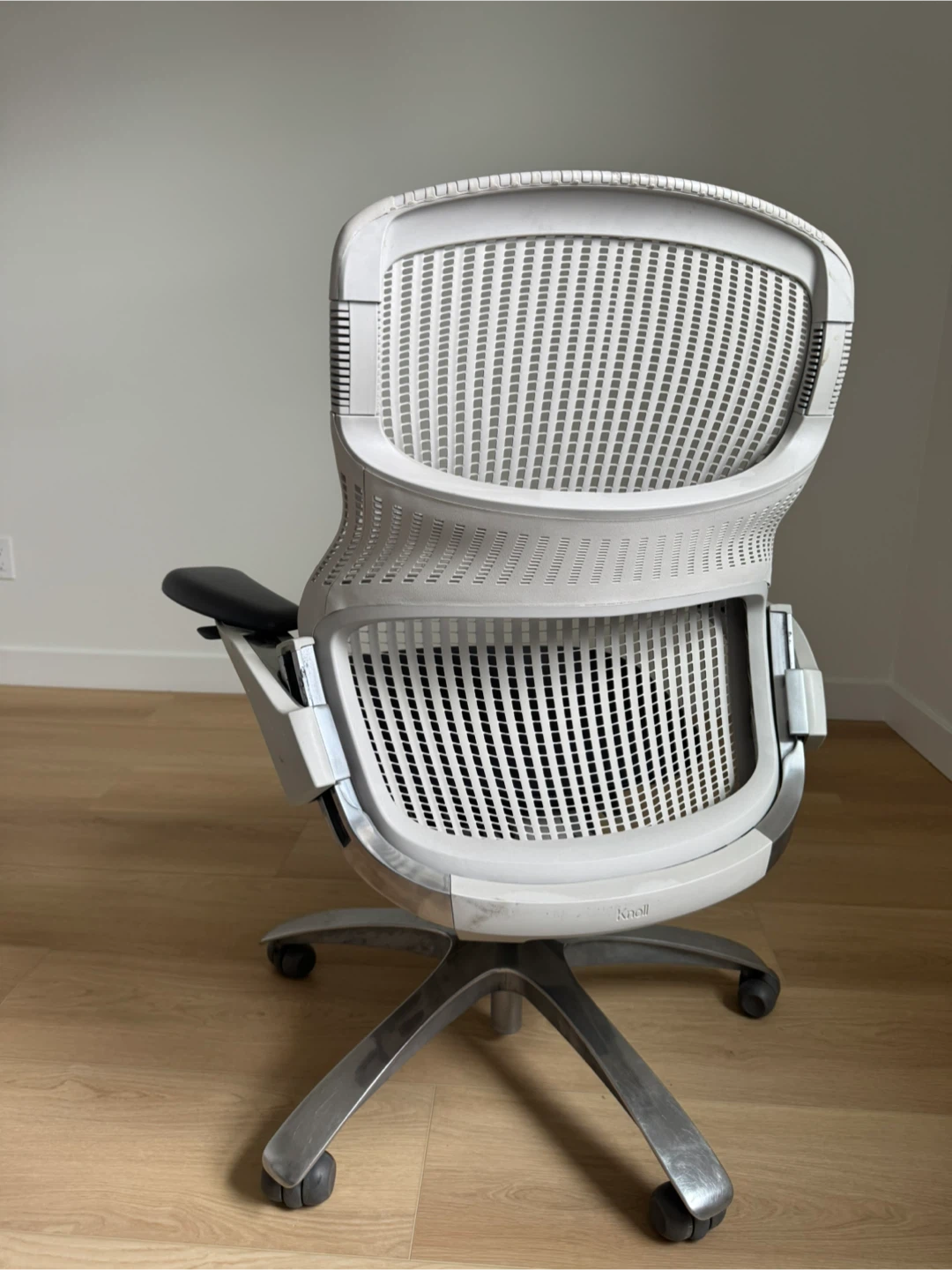 Knoll Generation Ergonomic Office Chair - photo 2
